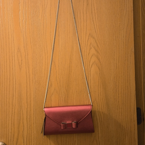 Kate Spade New York Morgan Bow Envelope Flap Crossbody – Metallic Pebble Pink - Picture 4 of 5